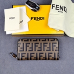 フェンディコピー ウォレット 012